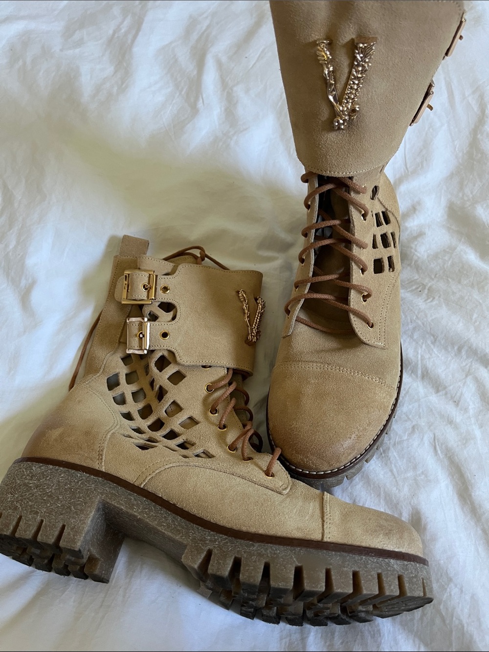 Damiss polish brand suede leather beige cutout heeled combat lace up boots gold
